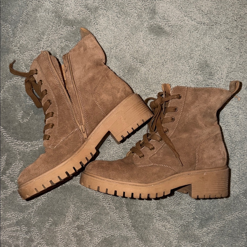 Crown vintage boots